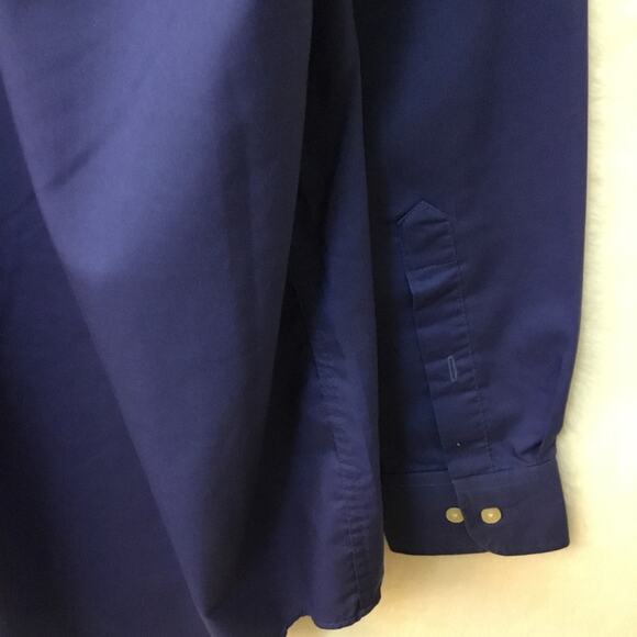 Chaps Blue Button-Down Long Sleeve Shirt - Picture 5 of 11